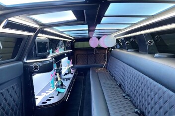 Federal Way Limousine Interior