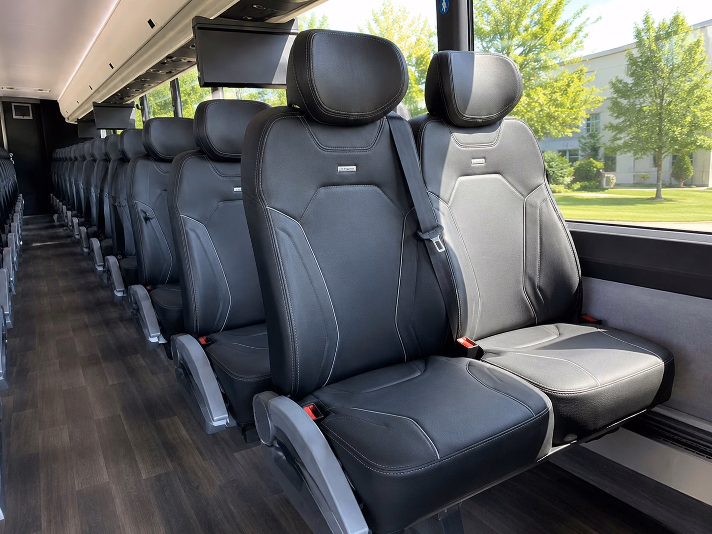book sporting event transportation in federal way or any city nearby