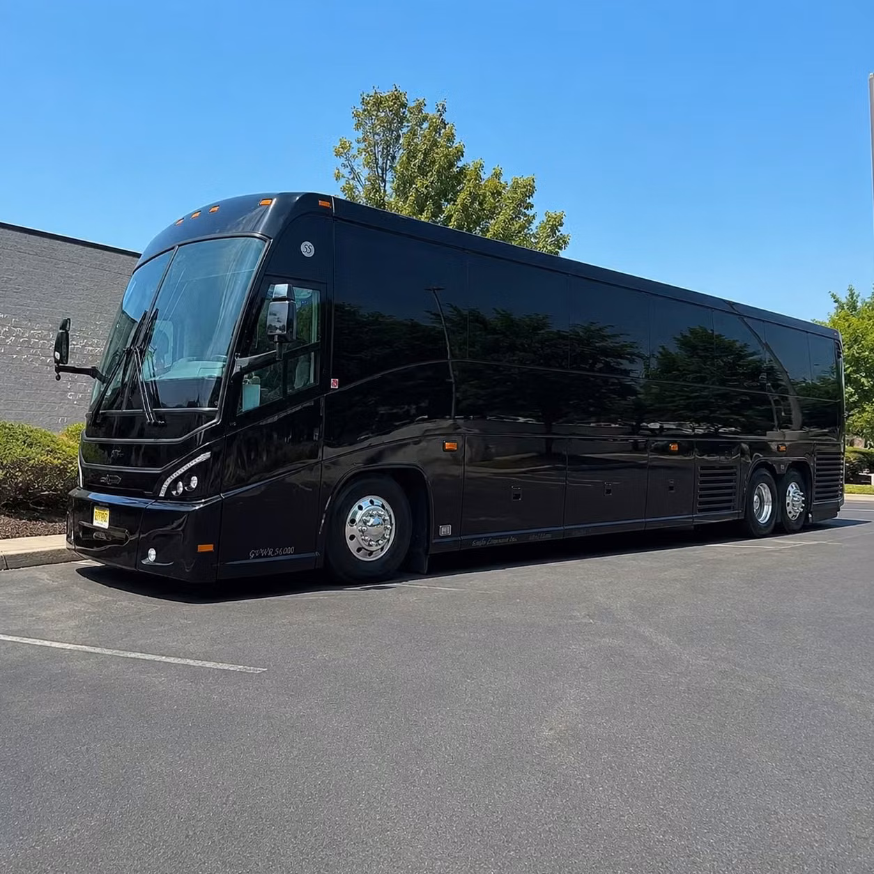 charter bus shuttle transportation between federal way and joint base lewis mcchord