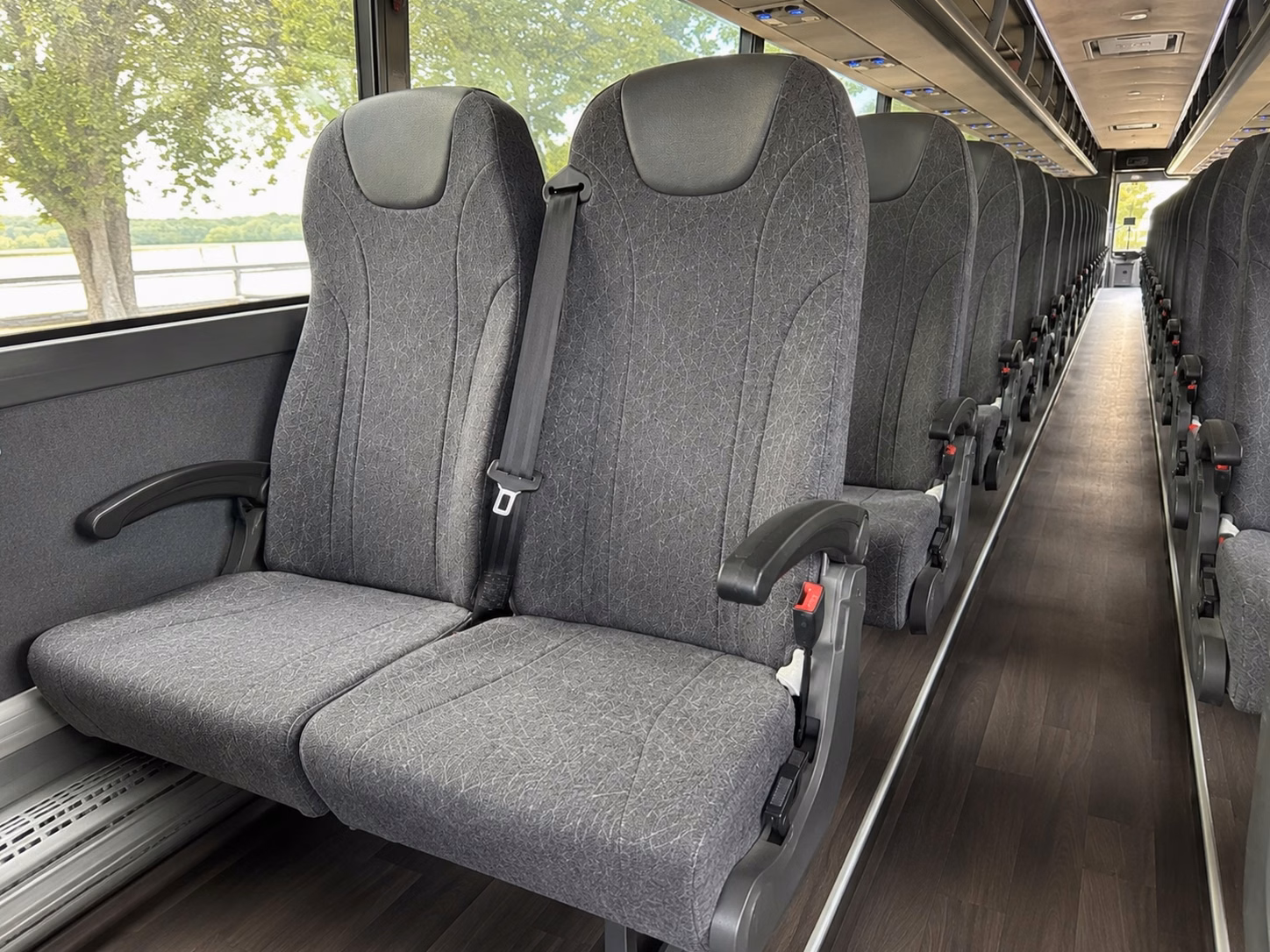 how the bus type you choose changes charter bus prices in federal way washington