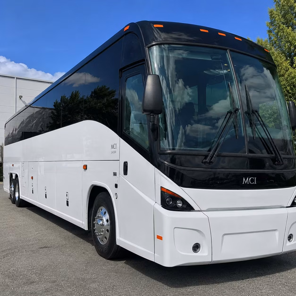 these are the bus types federal way travelers use most for airport transportation