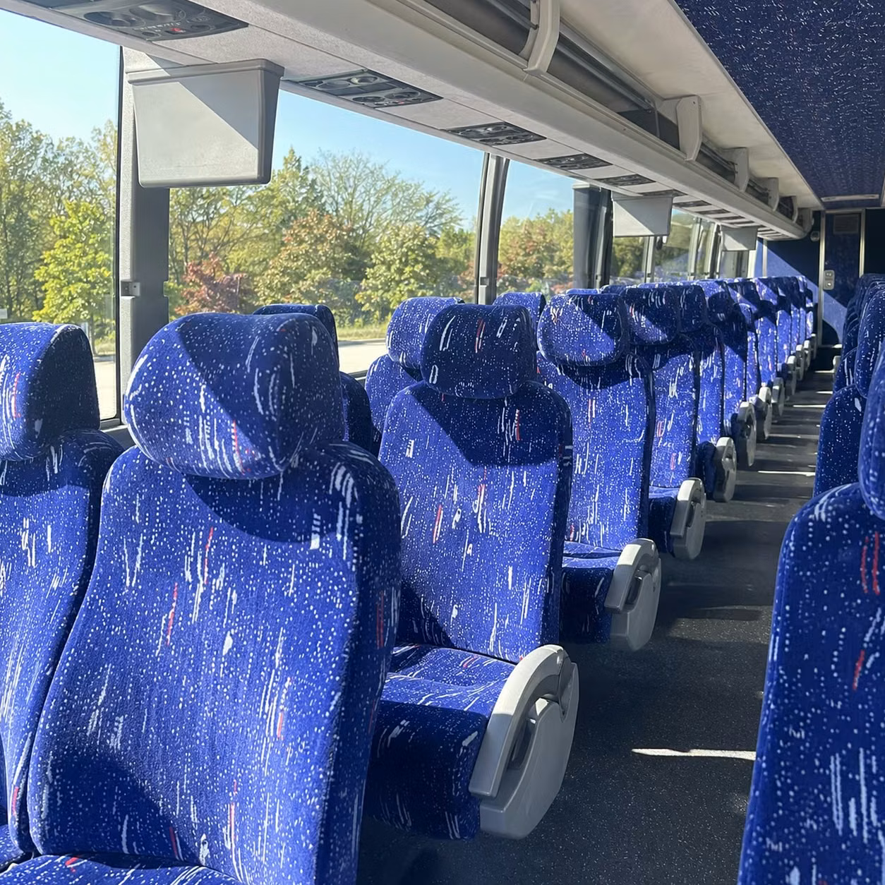 what federal way wedding venues work best with a private charter bus rental